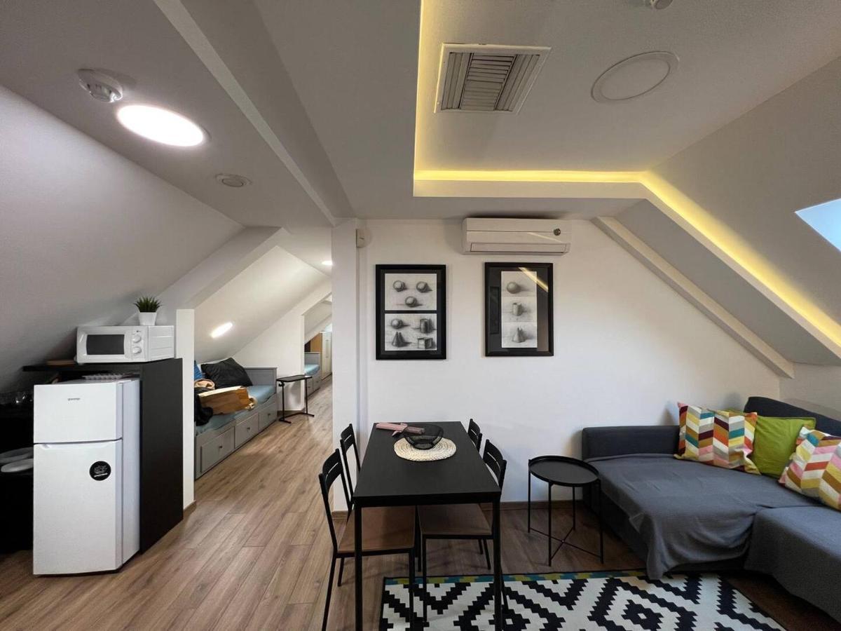 Main Square Apartment Beograd Ngoại thất bức ảnh